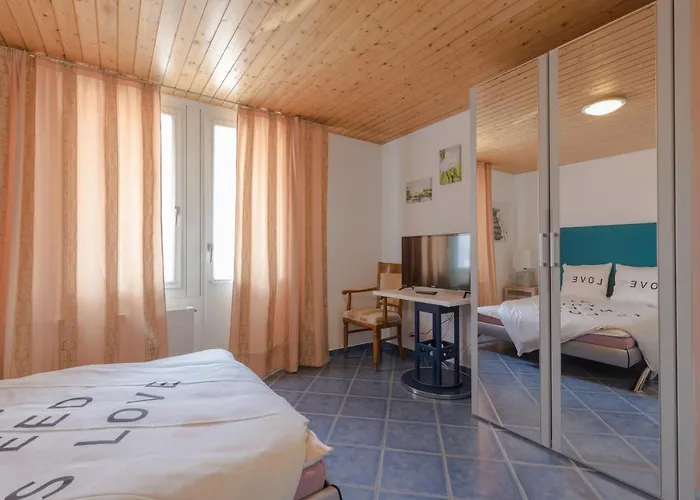 Swiss Mountains * 因特拉肯