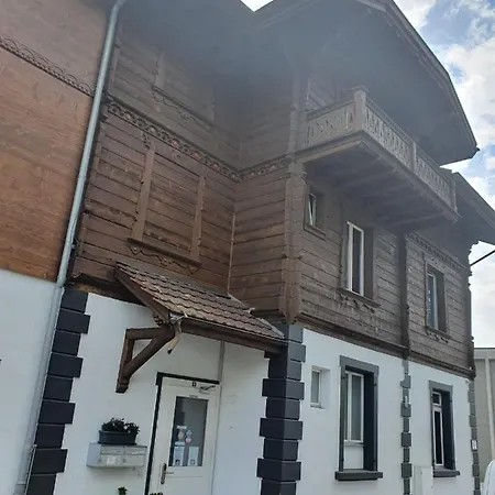 Swiss Mountains إنترلاكن